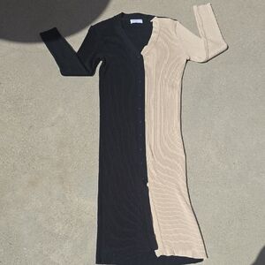 Two-Tone Ribbed Button-Front Dress. Black & Beige. Arkitect. Size M. Like new